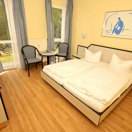 F-1010 Strandhaus Moenchgut Bed&breakfast Dz 26 Garten, Strandnah, Inkl Fruehstueck Hotel